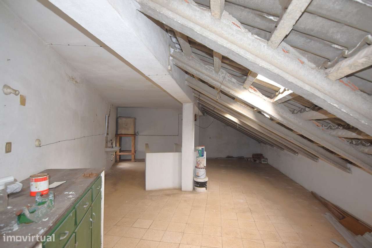 Moradia no Centro Histórico da Ericeira c/ Terraço Rooftop-20