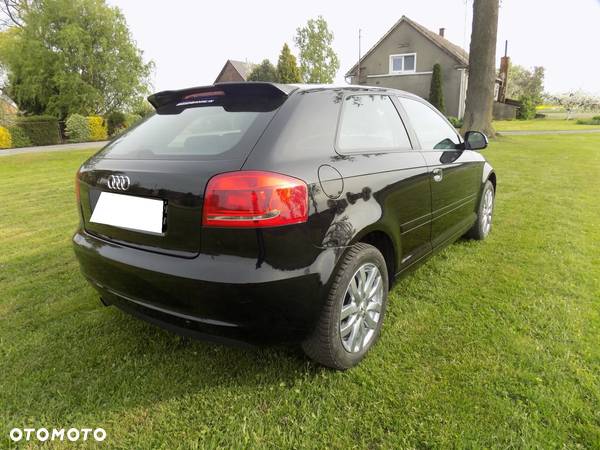 Audi A3 1.6 Ambition - 9