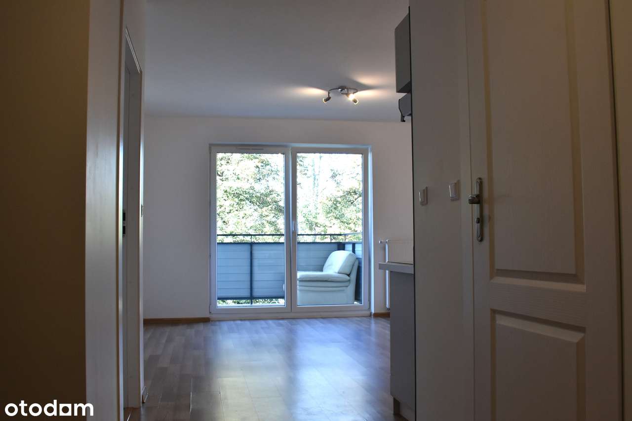 I piętro, winda, 2 pokoje, garderoba, OC miejskie, balkon - Pełny obrazek: 3/16