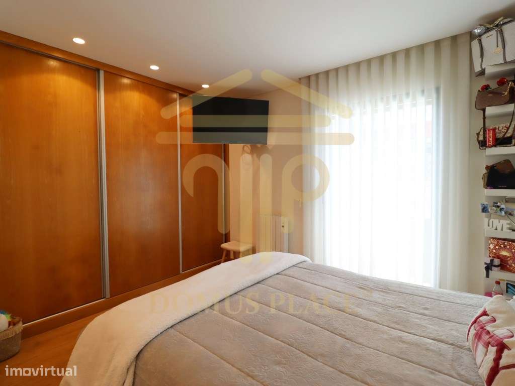 MORADIA T3 C/ JARDIM, TERRAÇO E GARAGEM | GUIFÕES-32