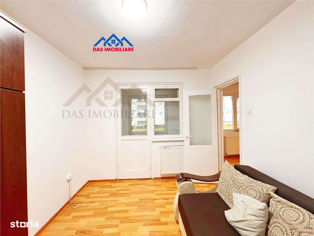 Zona Spital Judetean , apartament 2 camere, parter-3