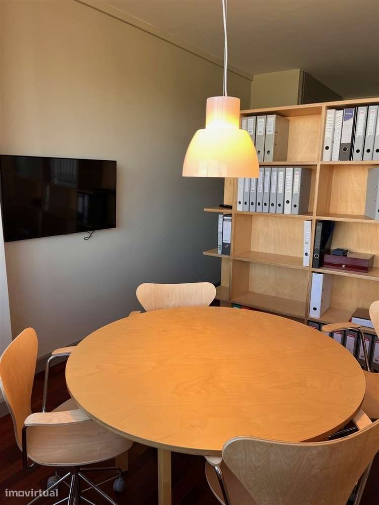 Escritório | Atelier no Pinheiro Manso no Porto - Grande imagem: 2/7