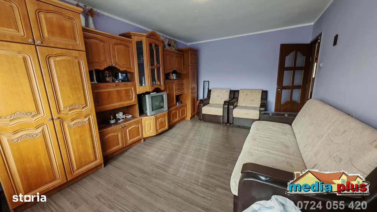 De vânzare: apartament 3 camere, 70 mp, Piața Centrală - Imagine principală: 2/9