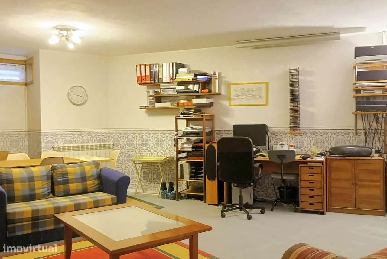 Moradia T3 com Suite, Garagem e Salão de Convívio em Alfena, Valongo-30
