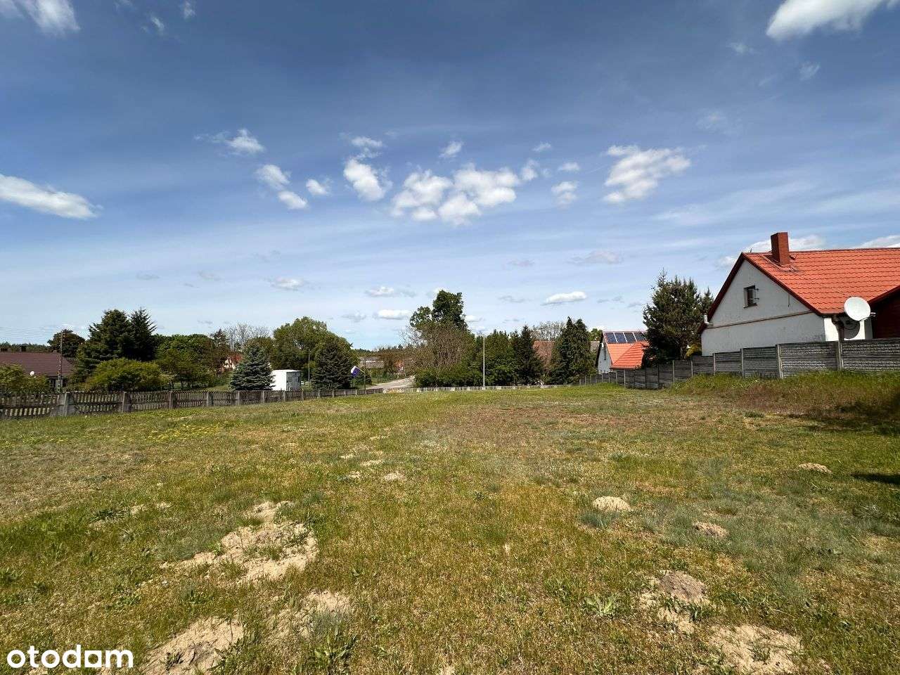 Dom z budynkiem gospodarczym we wsi Krobielewko-14