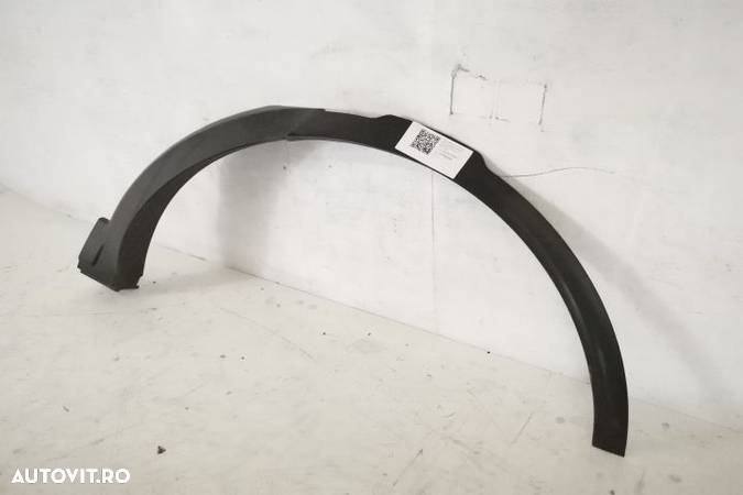 Bandou Aripa Overfender Stanga Spate Original In Stare Buna	 Land Rover Discovery 5 2016 2017 2018 - 3