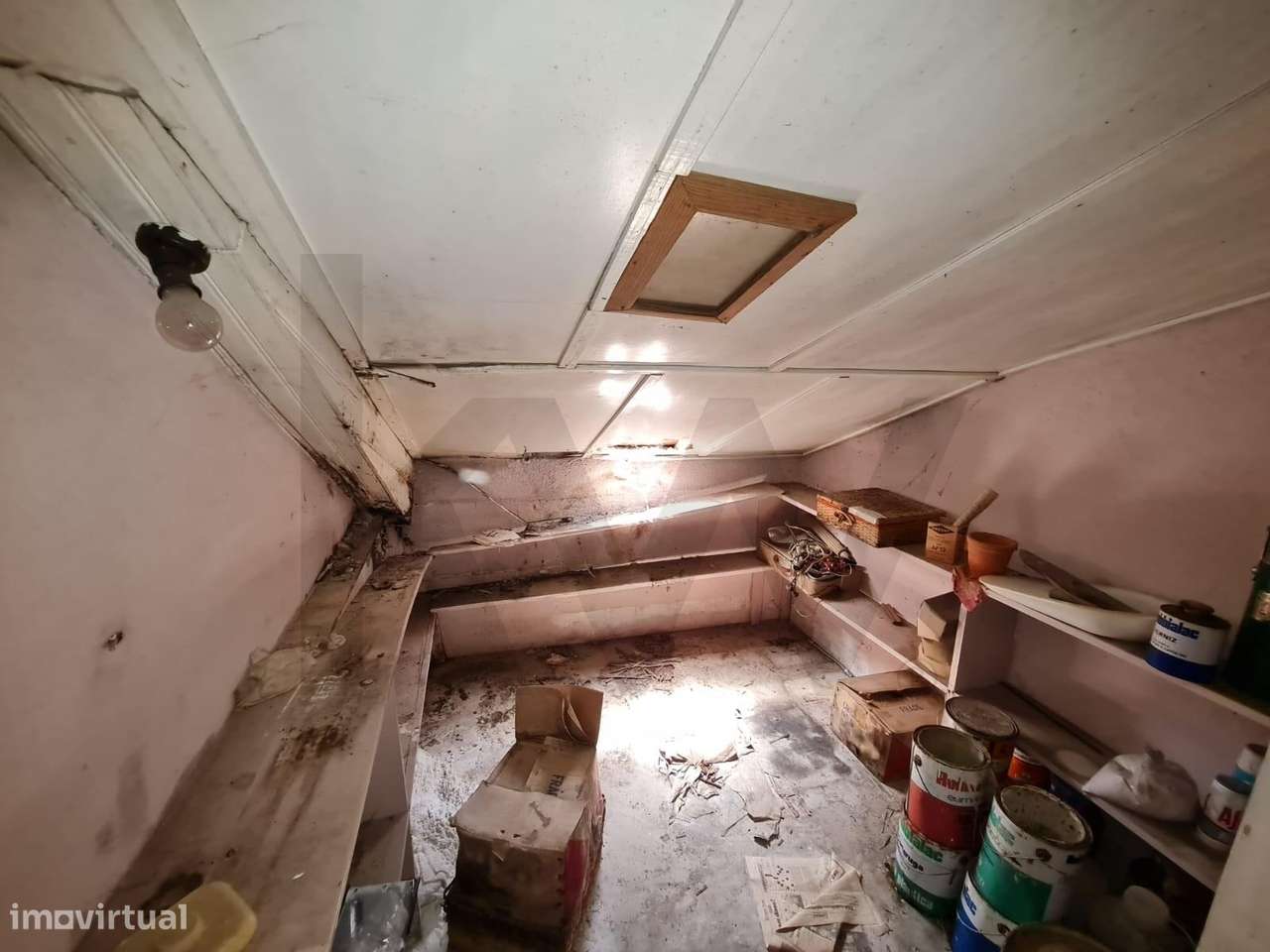 Moradia  com Terreno Urbano e Rústico  | 3.147 m2 |  Vimieiro, Santa C-33