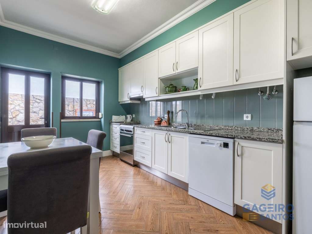 Moradia T2 + 1 com Jardim e Churrasqueira a 5 Minutos da Praia - Grande imagem: 4/42