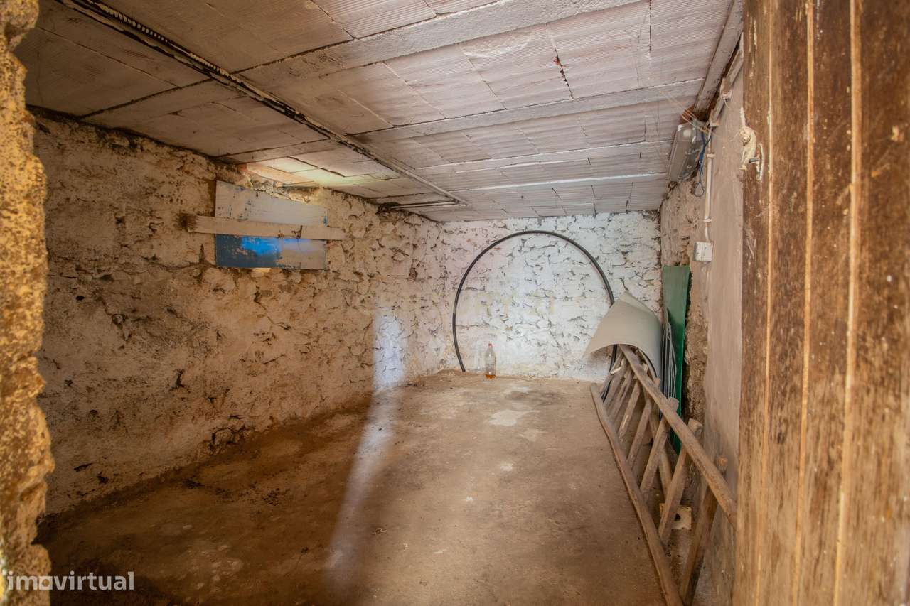 Moradia para recuperar com 250 m² em Vila Verde – Figueira da Foz-15