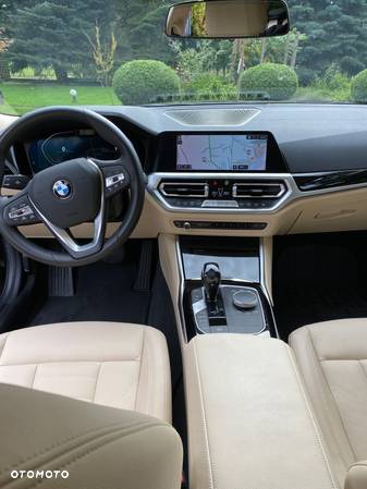 BMW Seria 3 318i Luxury Line - 4
