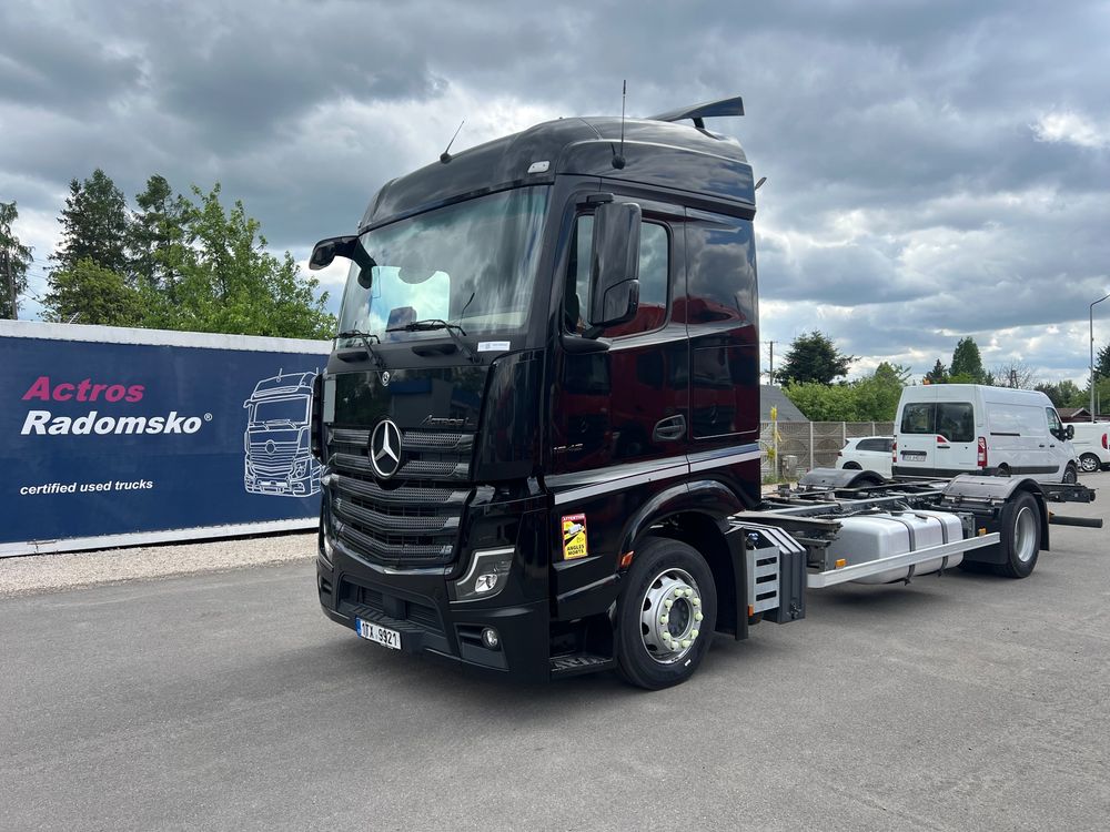 Mercedes-Benz Actros 2022