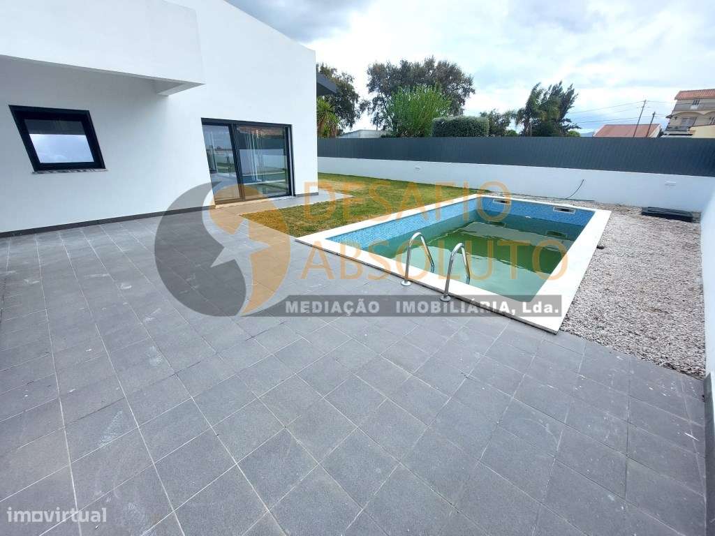 NOVA Moradia Isolada T5 c/ Piscina e Garagem - Azeitão-38