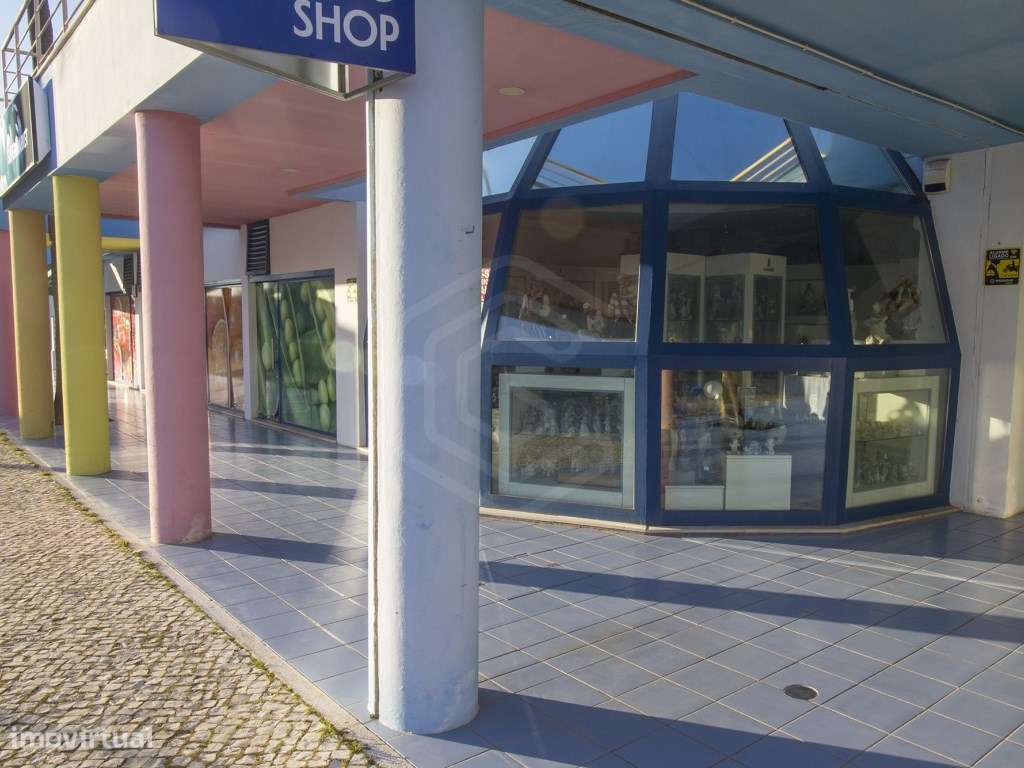 Loja junto à Marina de Albufeira, Algarve - Grande imagem: 4/17