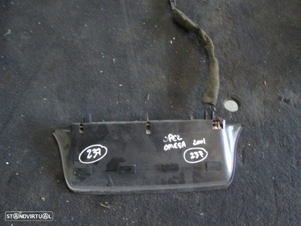 Farol Tras 90565418 OPEL OMEGA 2001 - 1