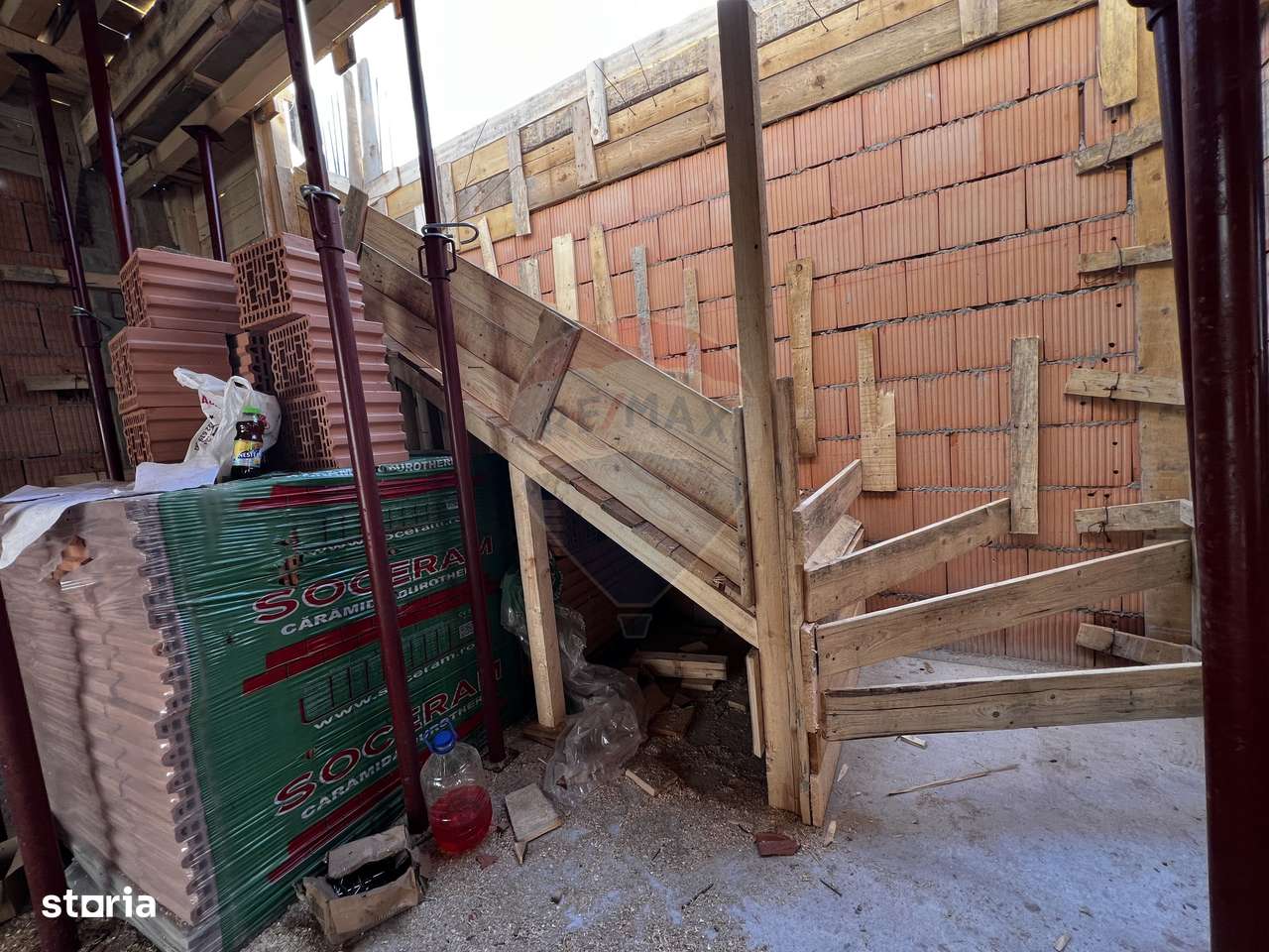 Casă tip duplex cu curte proprie și loc de parcare Popesti-Leordeni-7