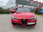 Alfa Romeo Stelvio - 2