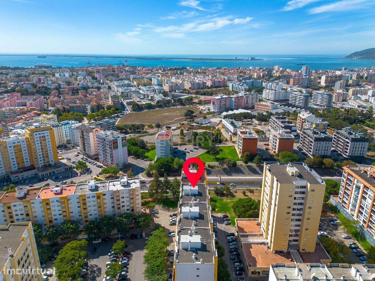 Apartamento T3 em Setúbal-46