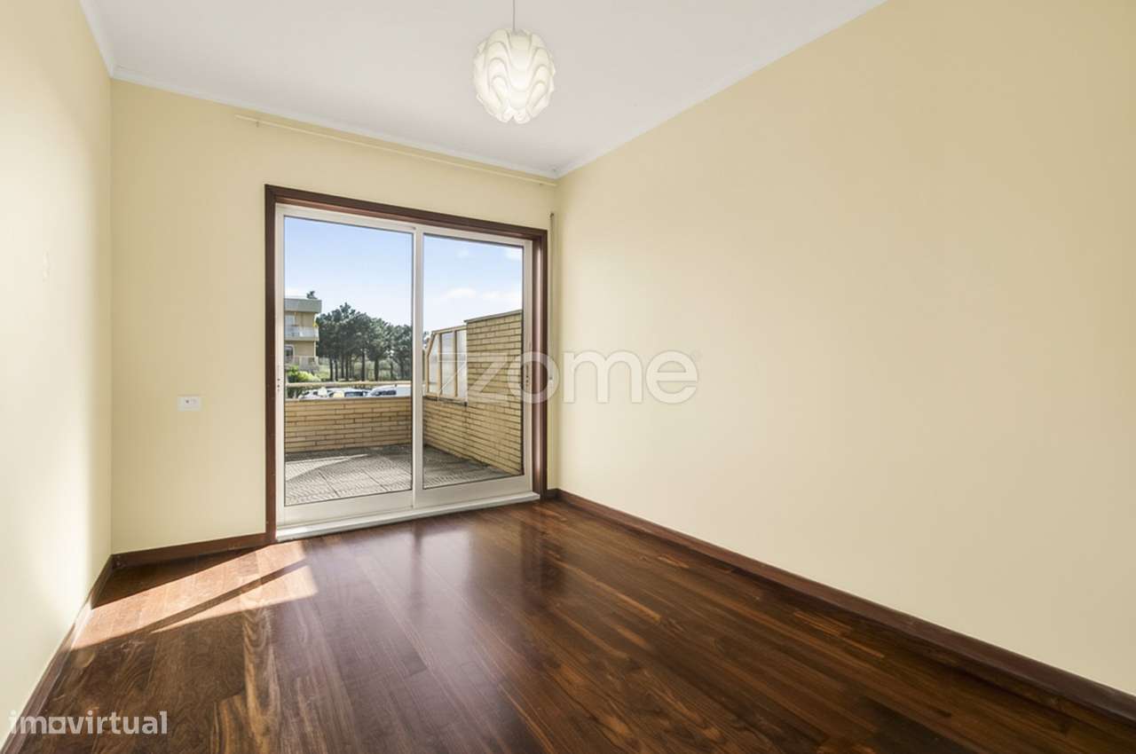T1 Em Canidelo Com Terraco E Vista Mar Junto A Praia Dos Salgueiros