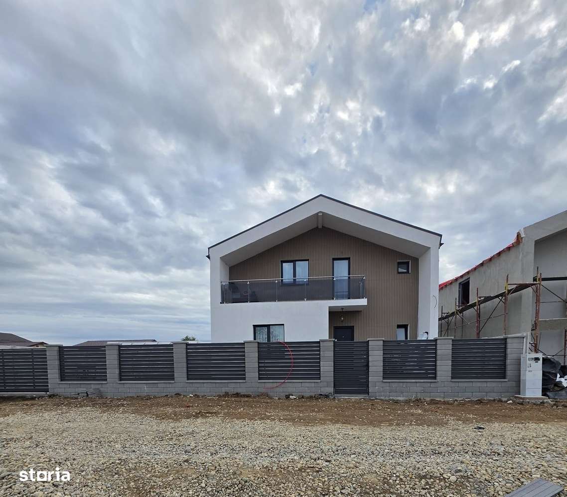 Casa Parter + Mansarda / 5 camere / Com.Berceni /COMISION 0 % - Imagine principală: 3/9