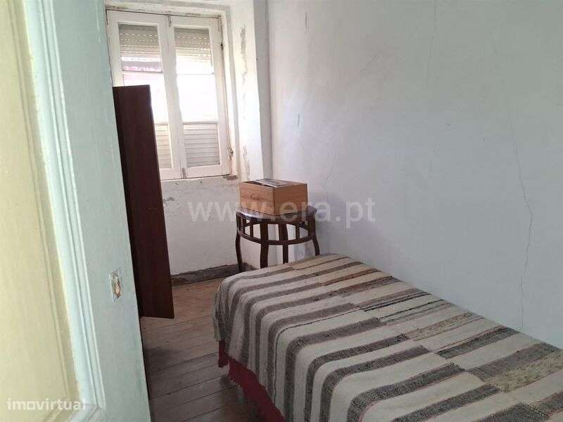 Moradia T3 / Seia, Vila Cova à Coelheira - Grande imagem: 4/13