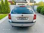 Skoda Octavia 1.6 Ambiente - 21