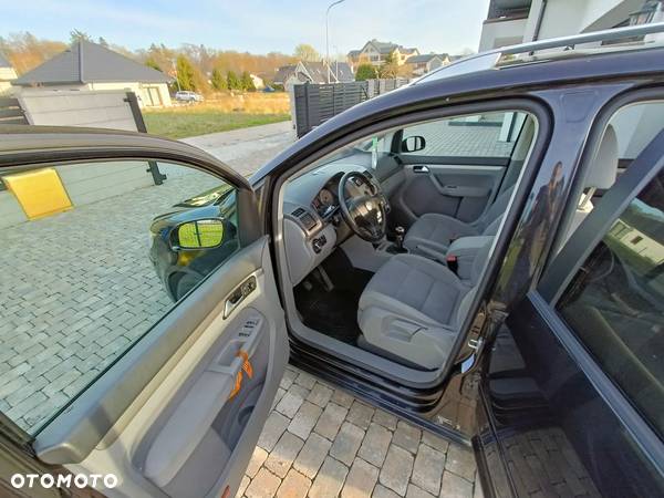 Volkswagen Touran 1.4 TSI Comfortline - 12