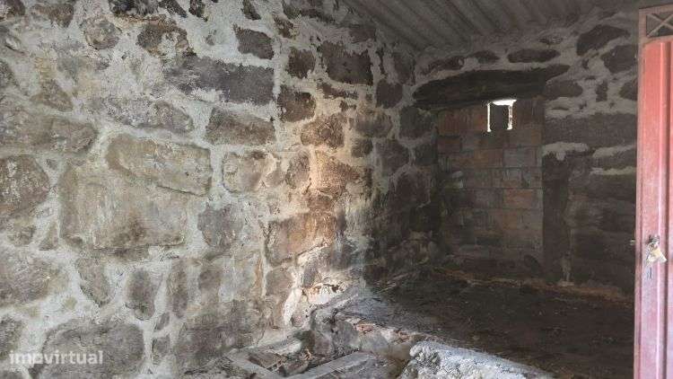 Moradia T3 em Pedra – Travanca de Lagos, Oliveira do Hospital-34