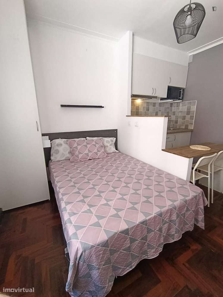 Estúdio - localizado em Coimbra - Grande imagem: 3/6