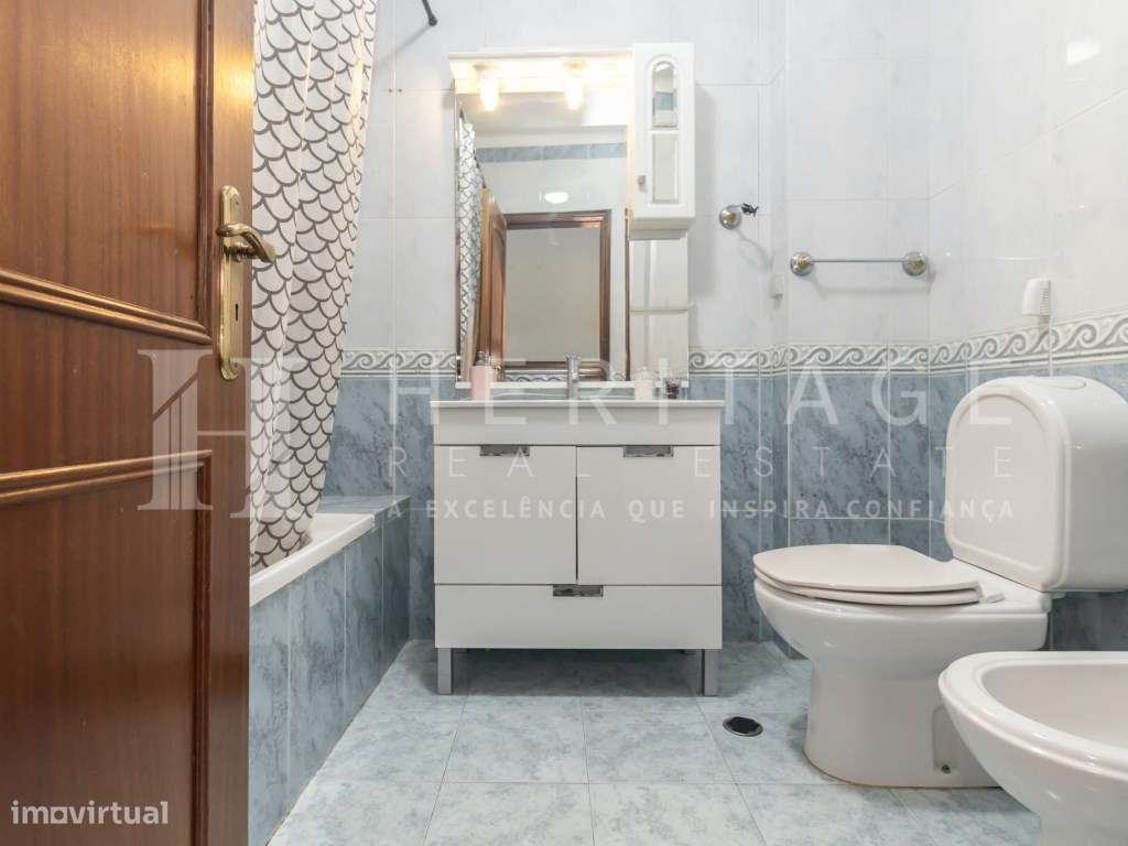 T2 com 102 m², Closet, 2 WC e Sótão - Baixa da Banheira-27