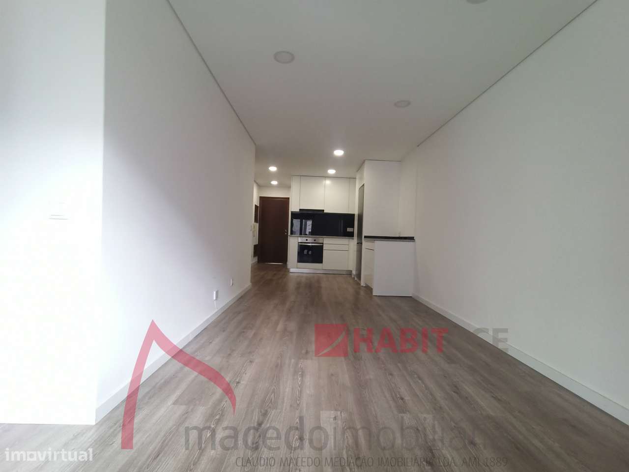 Apartamento T1 na Sé - Grande imagem: 3/20