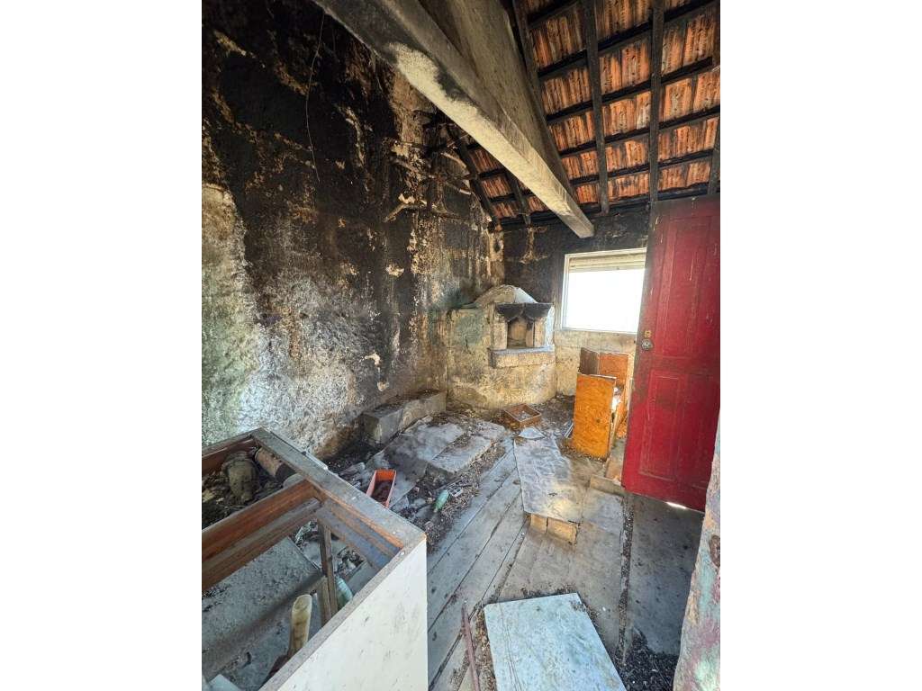 Quinta com Potencial em Marco de Canaveses-7