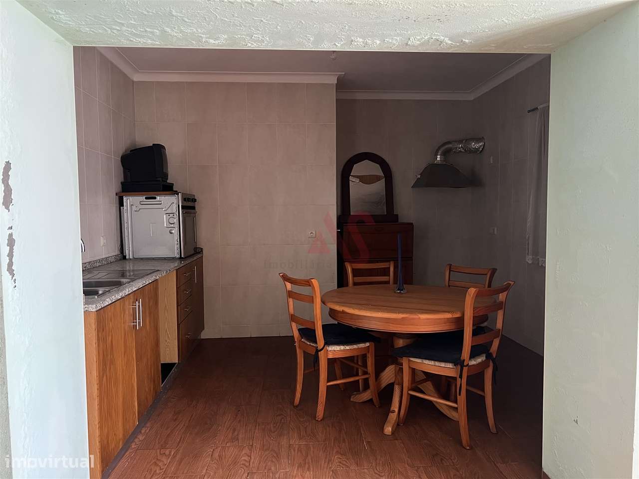 Moradia T4 com Piscina e Terreno de 2.407m² | Raimonda, Paços de Ferre-22