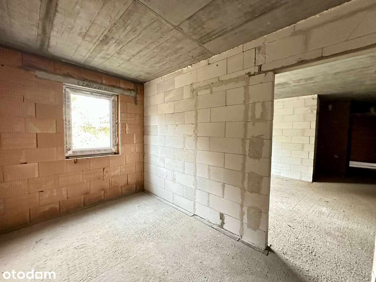 Ostatni parter OGRÓD - ostatni garaz do sprzedazy - gratis  MP REDA-13