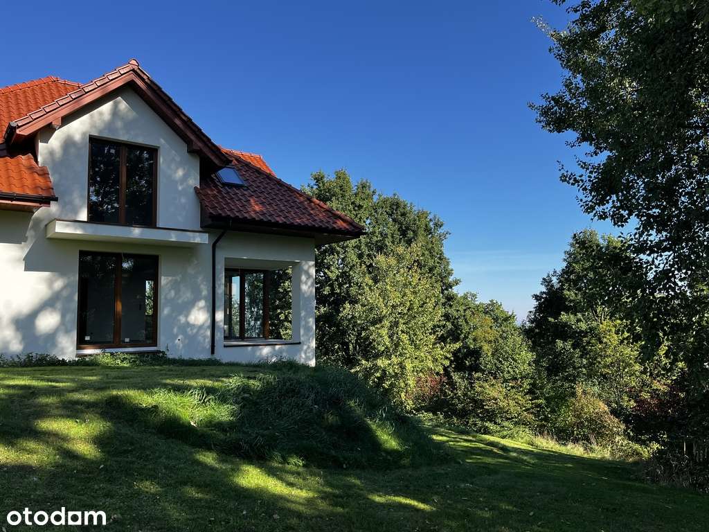 Przestronny dom na widokowej działce, garaż x 2-3