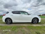 Lexus CT - 10