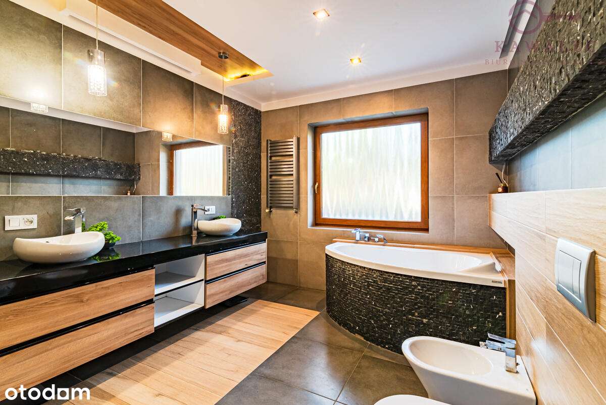 Luksusowy dom  w Dąbrowie Tarnowskiej-13