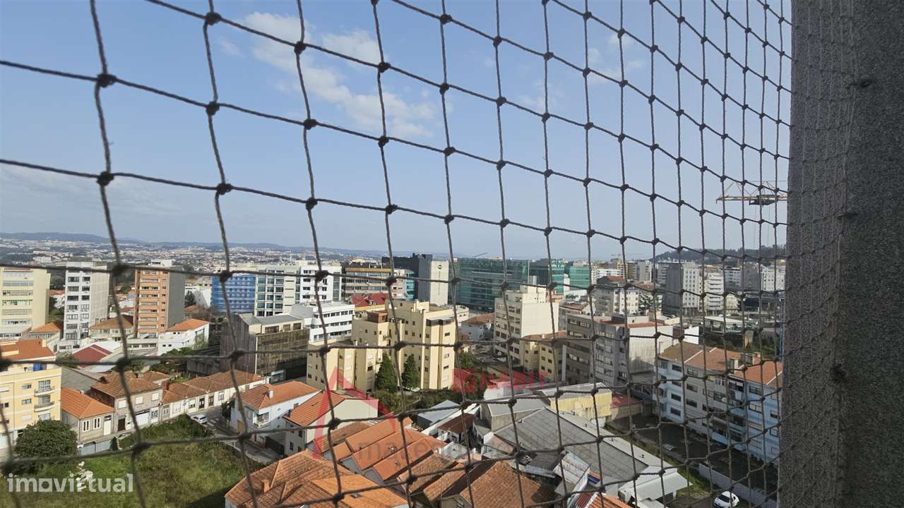 Apartamento T3 Remodelado-25