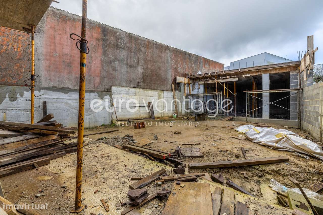 Moradia T3+1 às portas da cidade de Leiria-7