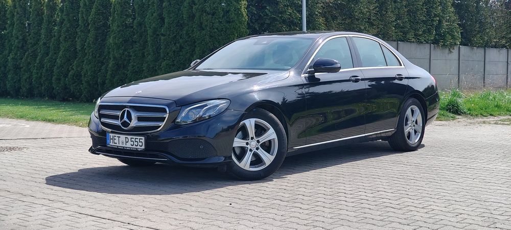 Mercedes-Benz E W213 220 d 9G-TRONIC 2017