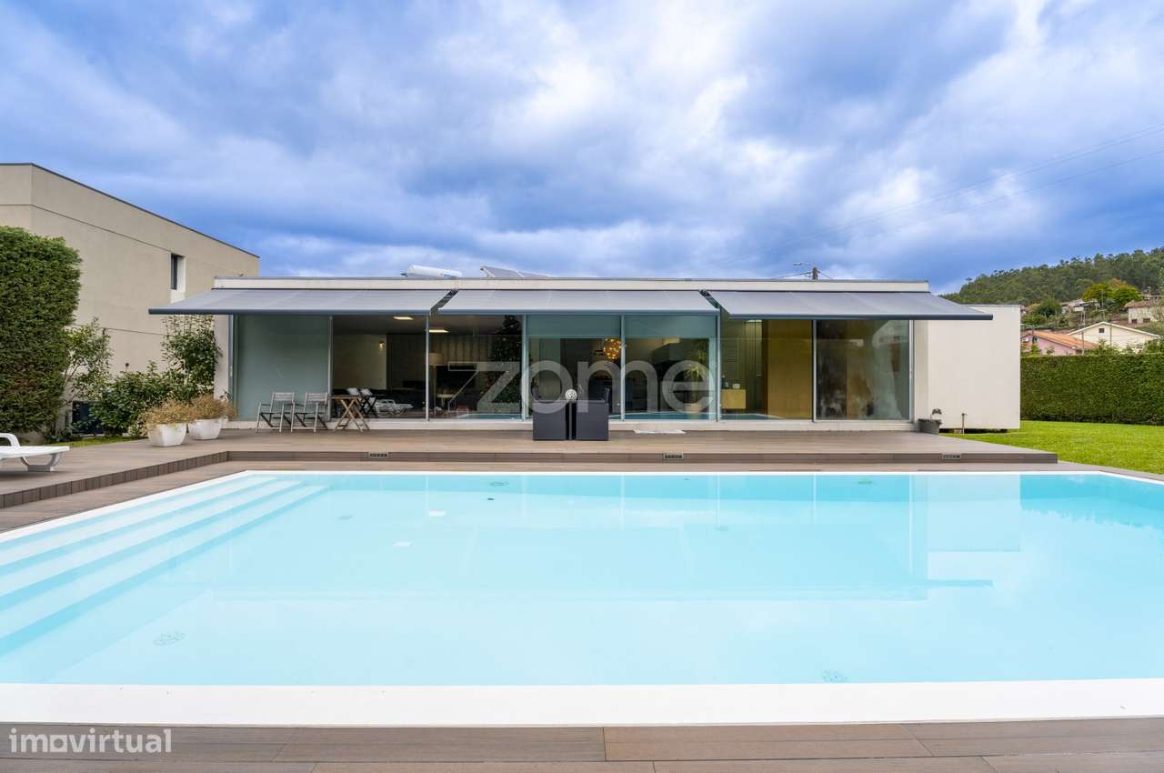 Villa Térrea T4 de luxo com piscina e jardim em Braga (S.Pedro D'Es... - Grande imagem: 2/60