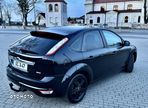 Ford Focus Turnier 1.8 Ghia - 34