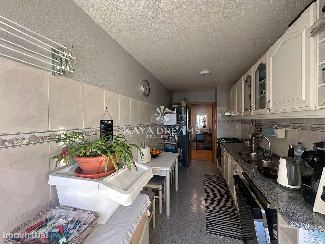 Excelente T3 Renovado em Santo António dos Cavaleiros, Loures - Grande imagem: 4/17