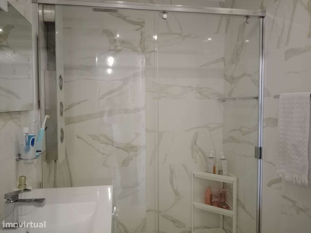 T2 Quinta Grande C/vista Desafogada para Monsanto-9