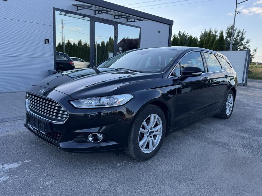 Ford Mondeo Mk5 (2014-) 2.0 TDCi PowerShift-Aut Allrad Titanium 2017