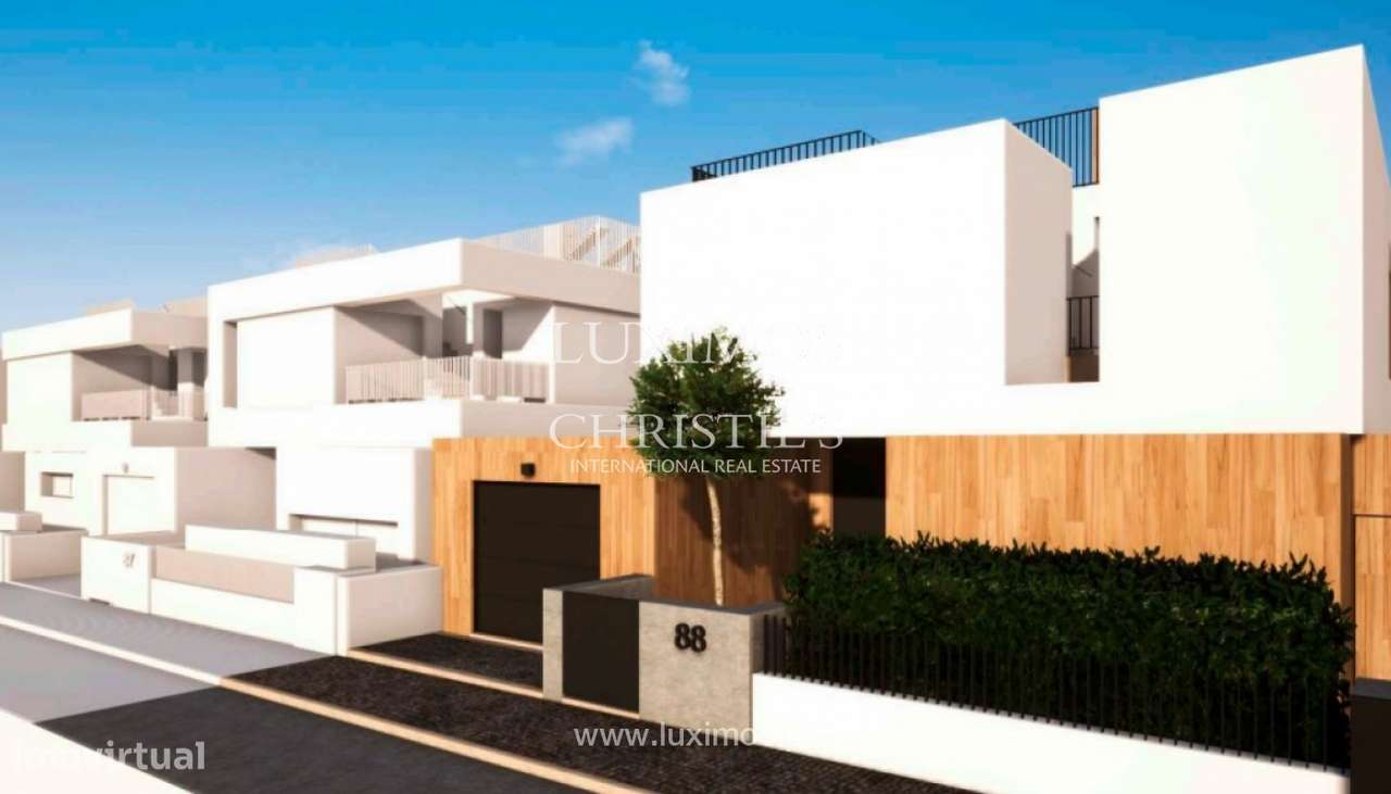 Fantástica Moradia V4, à venda em Al-Sakia, Algarve - Grande imagem: 4/12