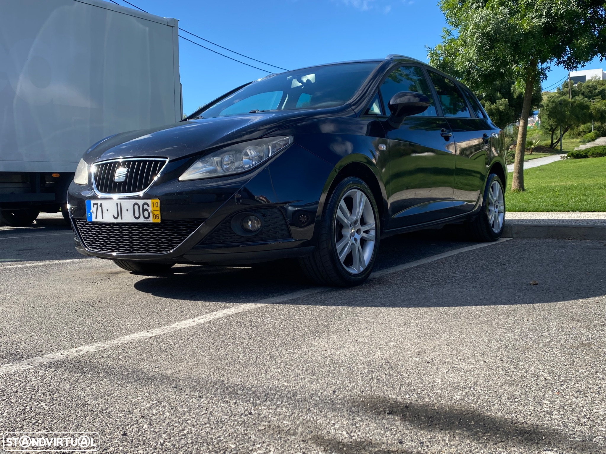 SEAT Ibiza ST 1.6 TDi Style DPF - 17