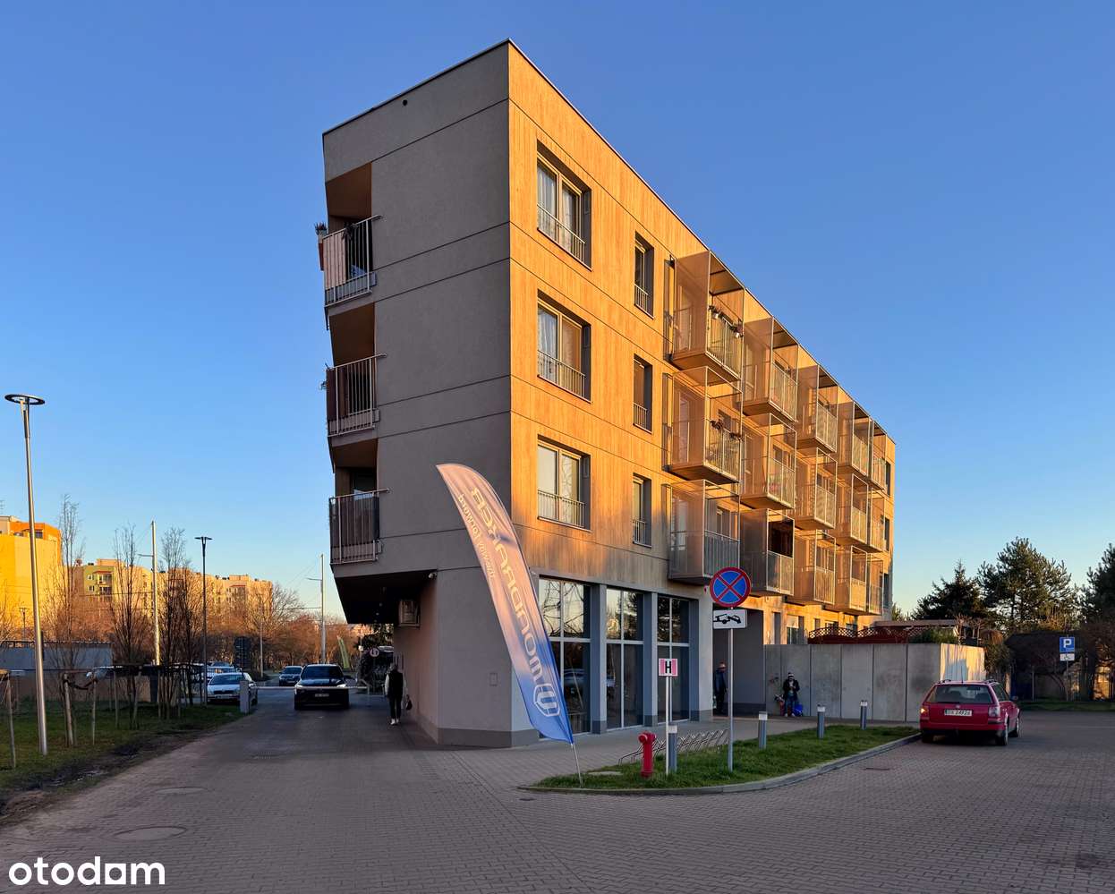 Kawalerka z ogródkiem | Miejsce postojowe | Komórka | Budynek z 2019-17