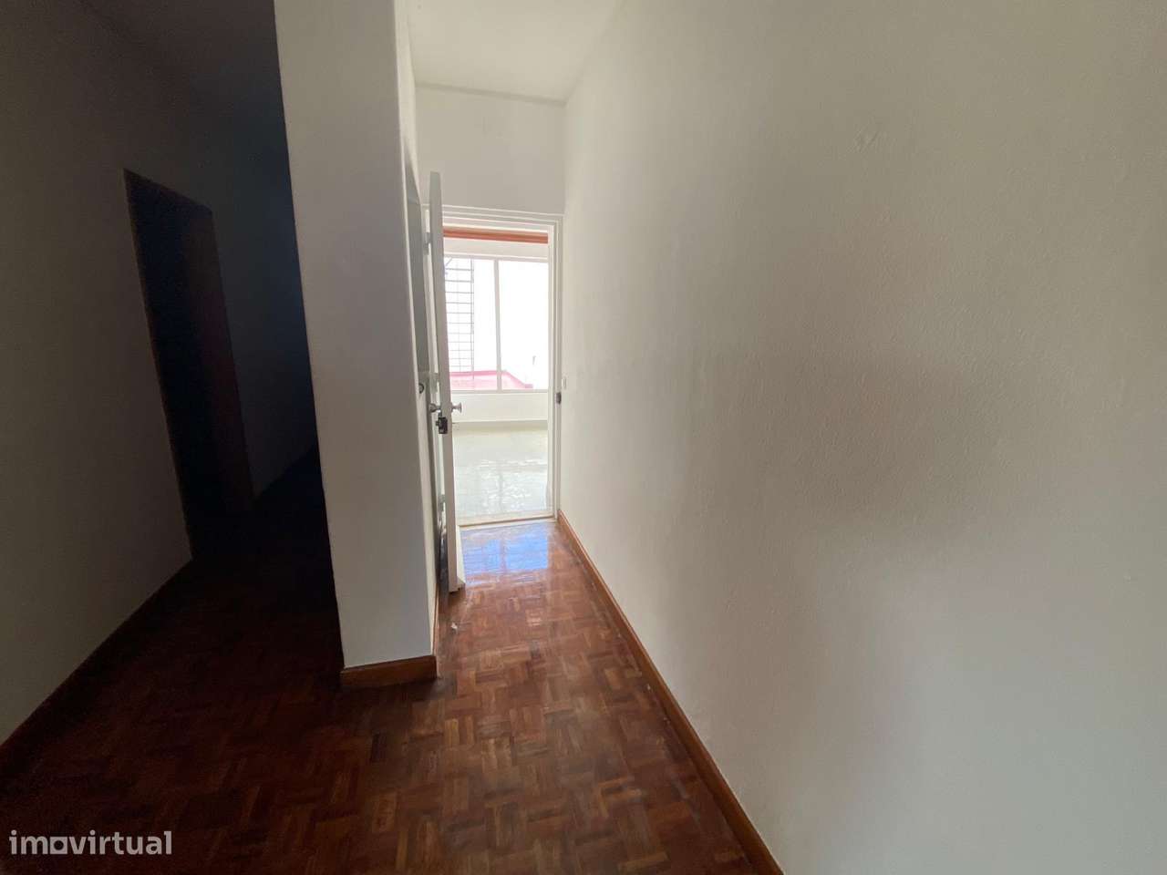 Apartamento T4+ 1 Alpiarça-13