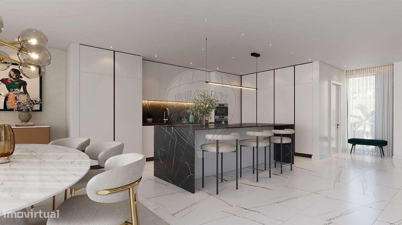 Moradia T4 para venda-10