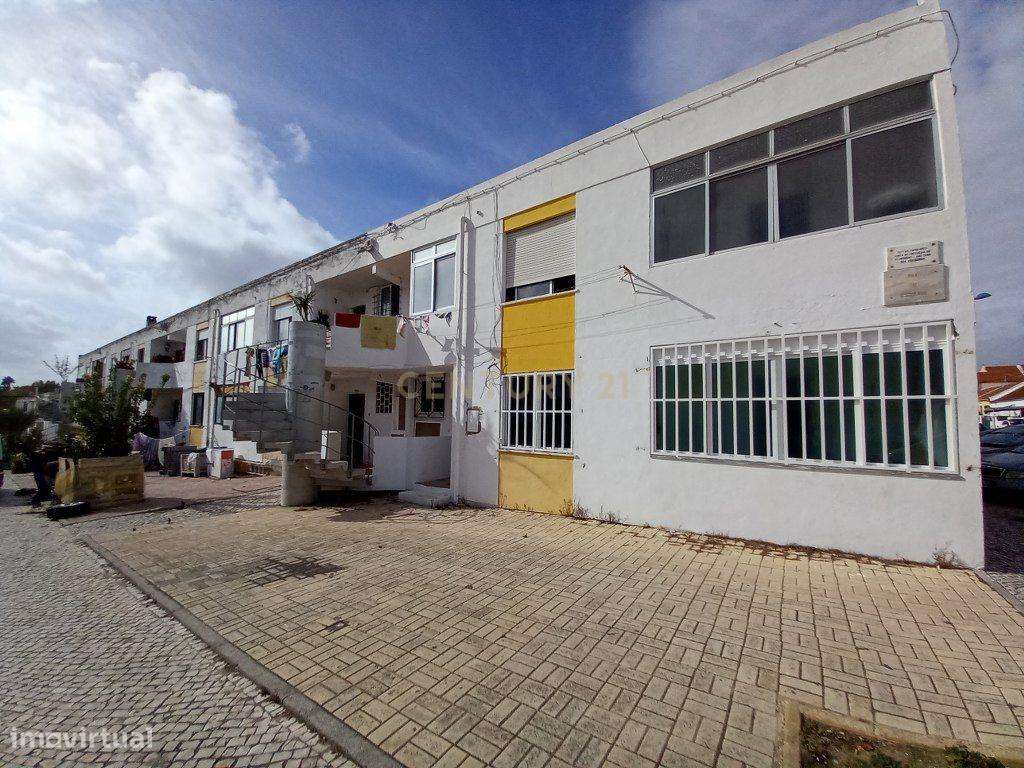 Apartamento T4 no Afonsoeiro, Montijo - Grande imagem: 2/25